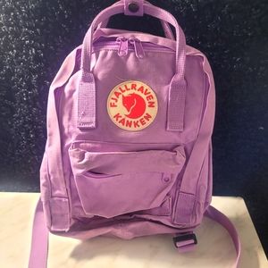 Light purple kids backpack
